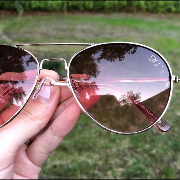 Disney Minnie Mouse Aviators Rose Pink Lenses Golden Rim RARE - Picture 6 of 9